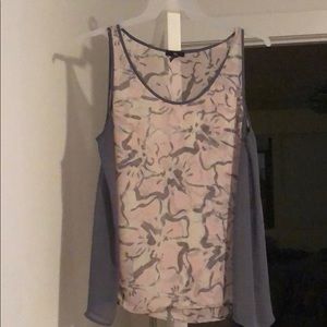 Light pink and grey tank top blouse